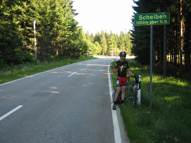 Gipfel-Banane auf dem Scheiben-Pass